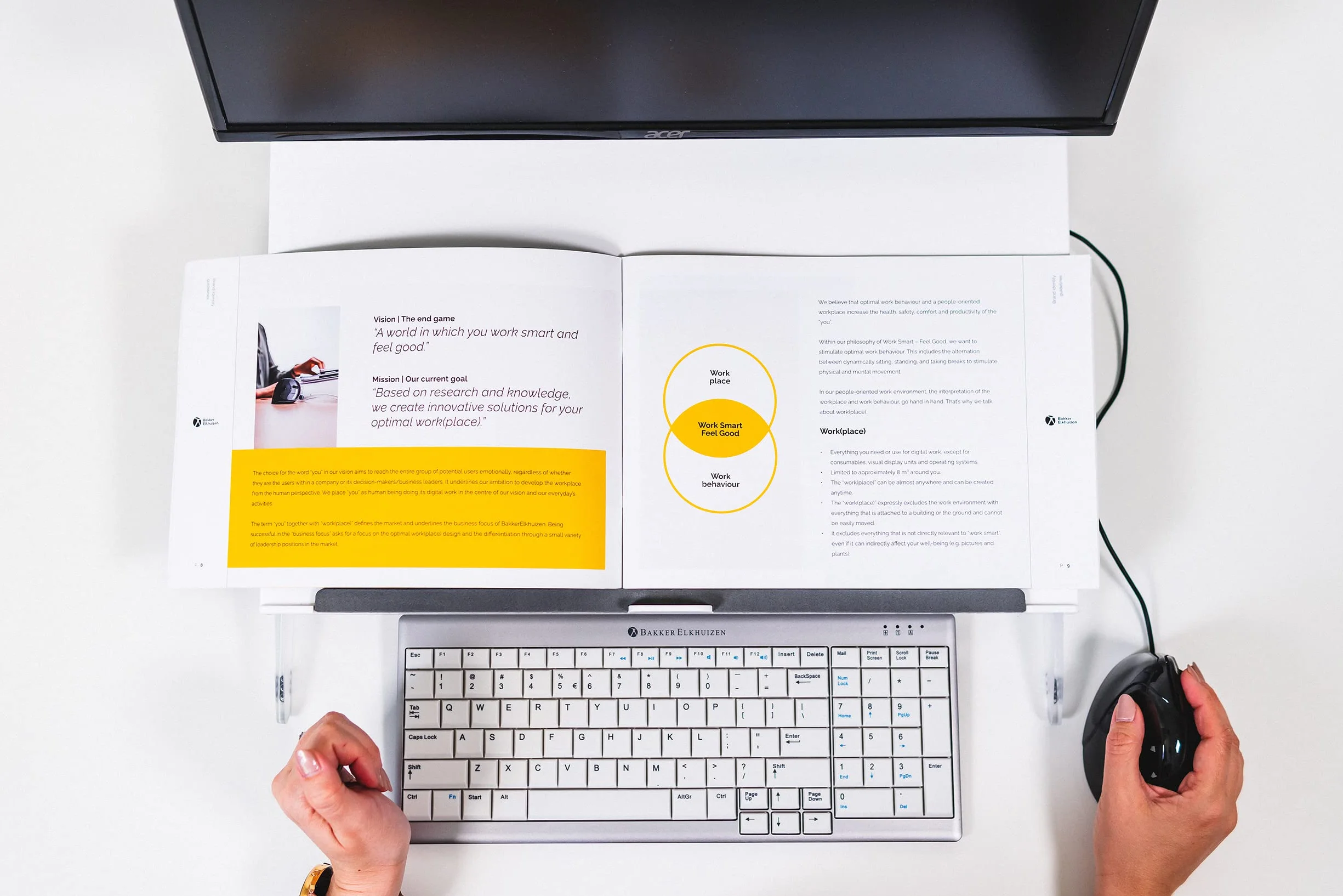 Bakker Elkhuizen BNEFDESK630N Porte document Transparent